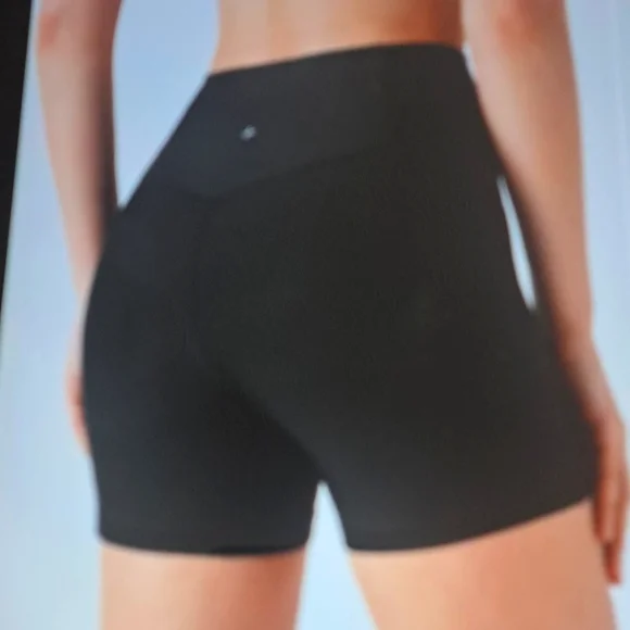 MEDIUMHALARA SOCINCHED TUMMY CONTROL BIKERSHORTS
